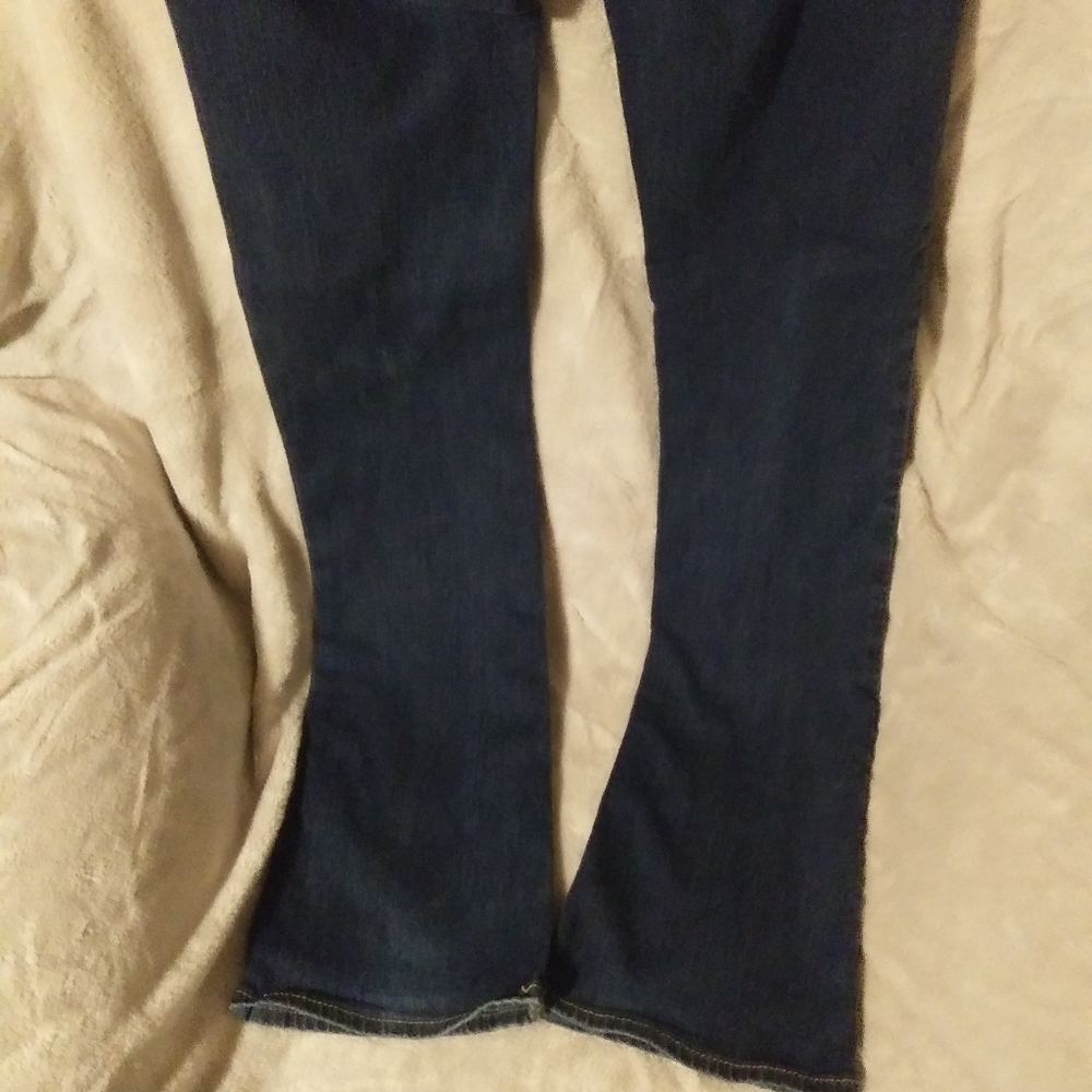 Jeans - Picture 2 of 6